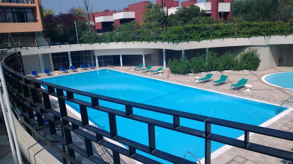 Aparthotel Hotel Residence Holiday 3*