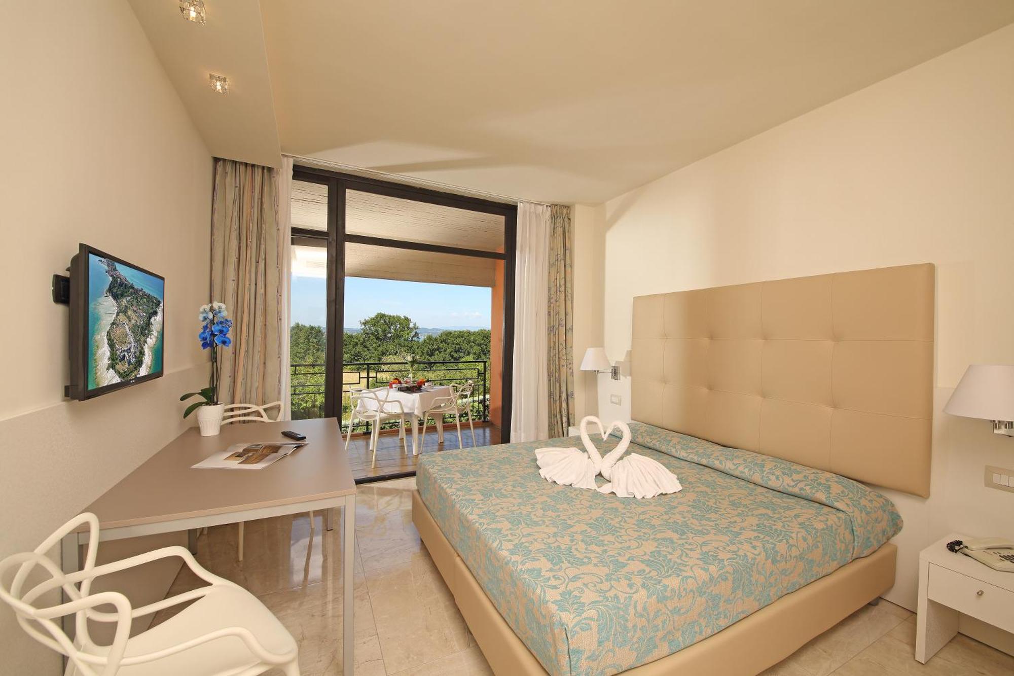 Hotel Residence Holiday Aparthotel 3*