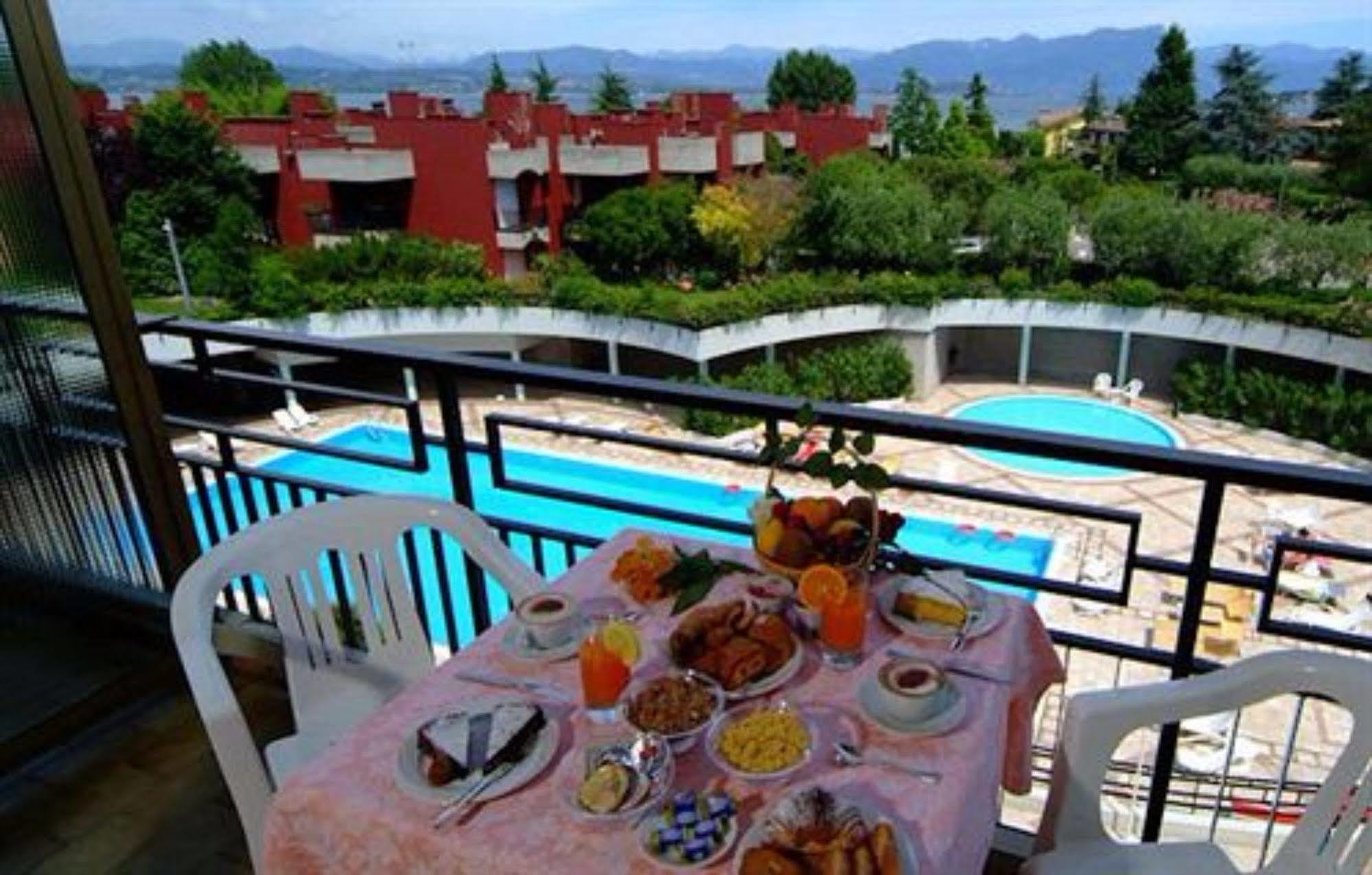 Hotel Residence Holiday Aparthotel Sirmione